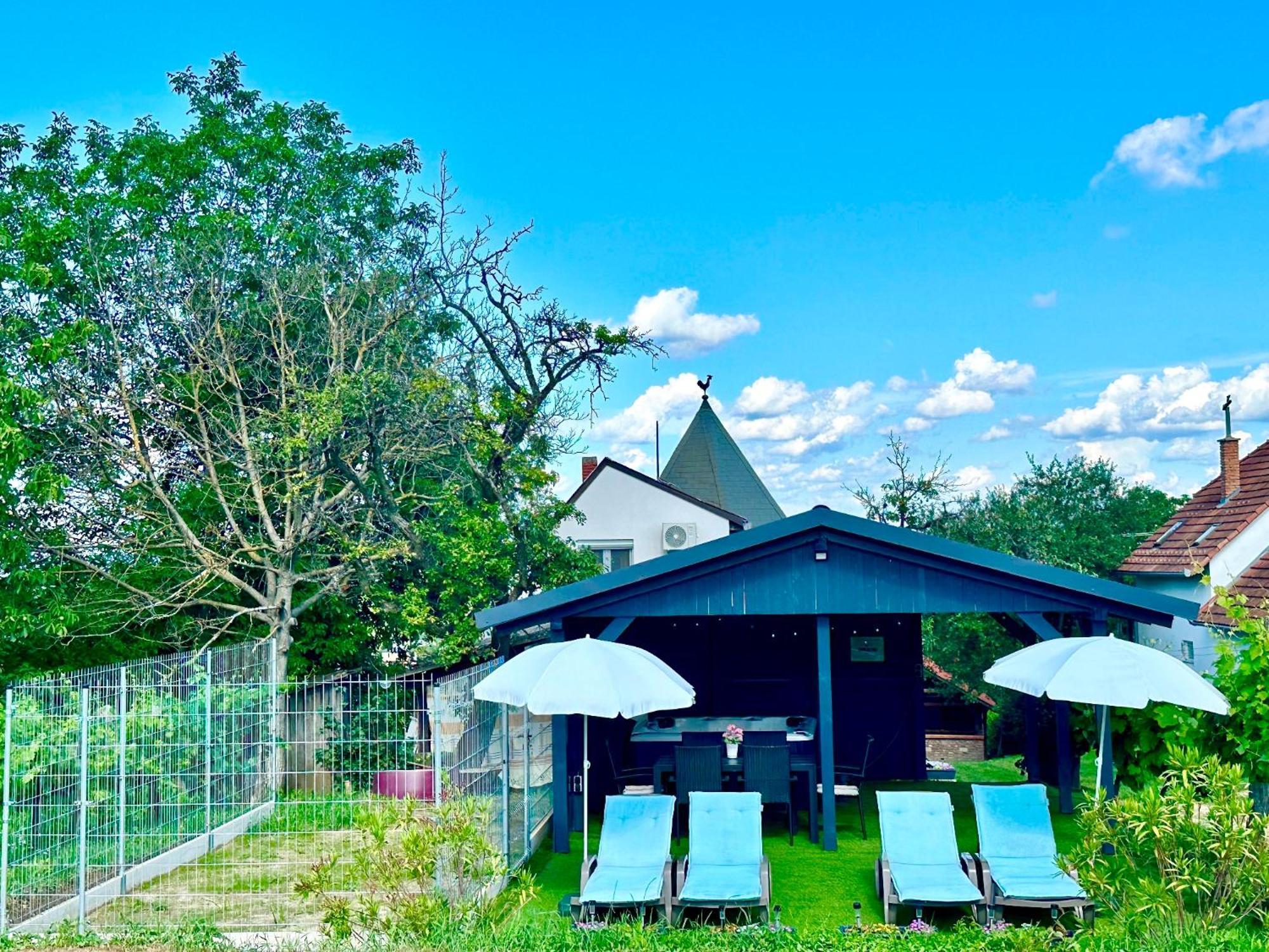 Szent Orban Panzio - Kutyabarat Apartmanok Zalakaros Bagian luar foto